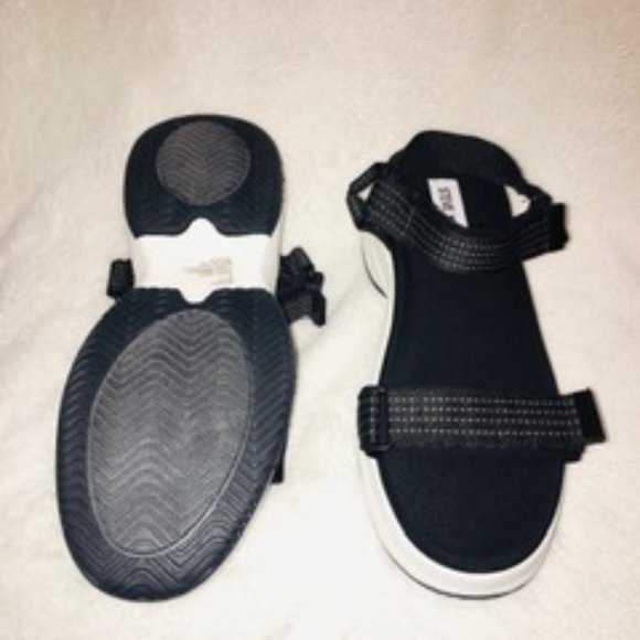 (NEW) Steve Madden Sandals - Size 9 - Picture 9 of 9